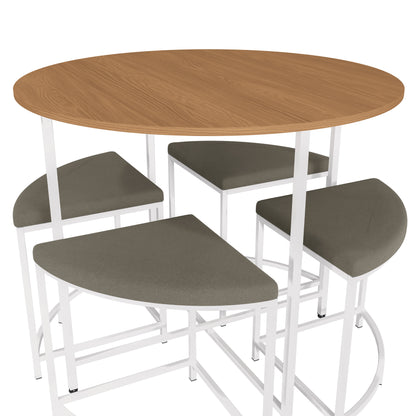 Mesa com 4 bancos